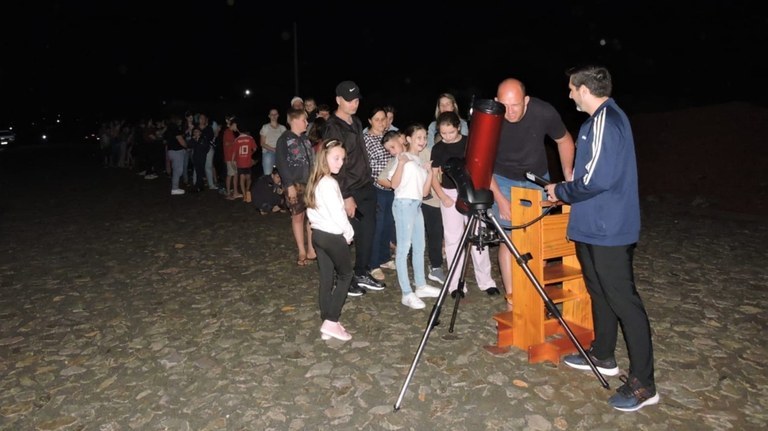 Noites de observação da lua e planetas mobiliza comunidades na região das Missões