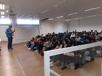 12072022 Acadêmicos participam de palestra sobre acidentes com serpentes