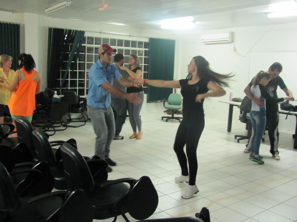 03-12-2013 - Dança.jpg